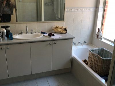 Iluka Bathroom - Before